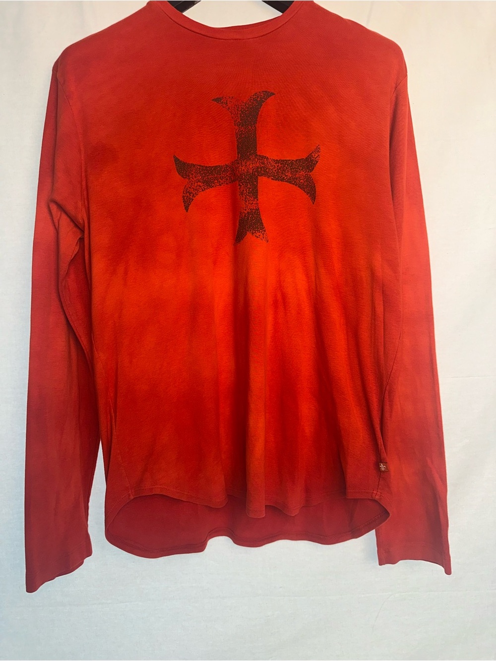 James Perse RedOrange Ombre Long Sleeve Tee with Black Cross Graphic (PM100208)